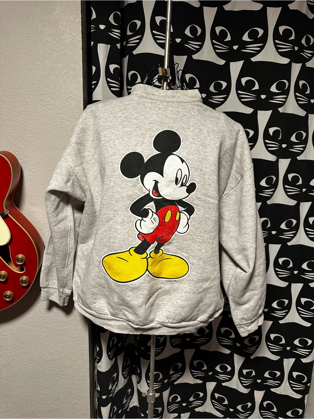Disney Mickey Mouse sweatshirt